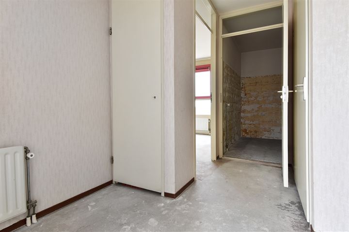 View photo 32 of Donker Curtiusstraat 208