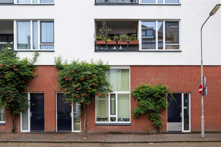 Bekijk foto 3 van Driekoningendwarsstraat 5