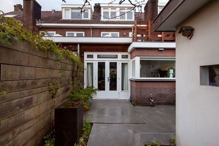 Bekijk foto 37 van Leeuwerikstraat 6