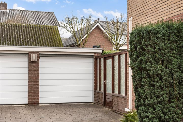 Bekijk foto 33 van Noordenbergstraat 16