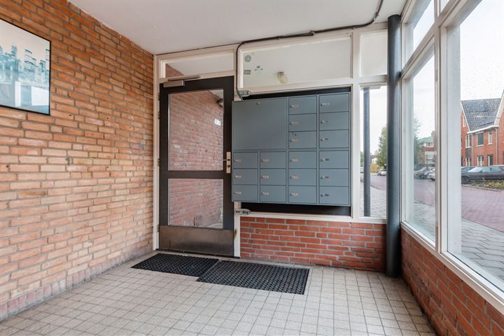 Bekijk foto 34 van Gedenklaan 112