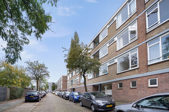 Bekijk foto 22 van Tholenstraat 70