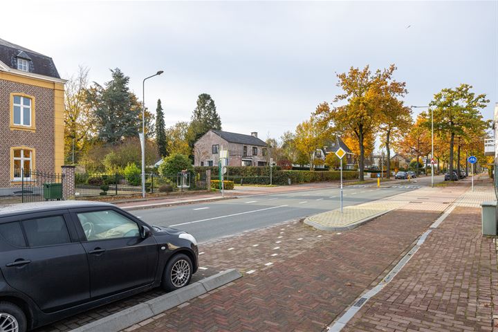 Bekijk foto 35 van Hommerter Allee 2-B