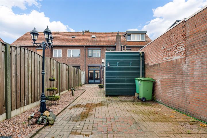 Bekijk foto 4 van Molenveldstraat 54