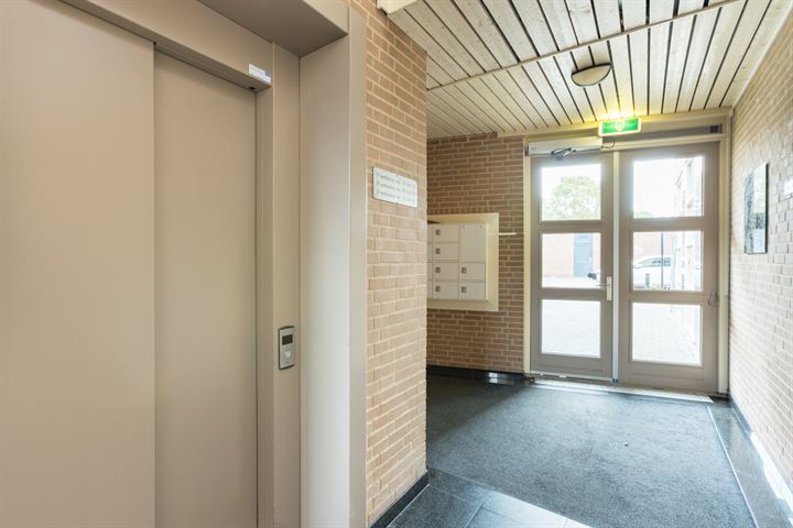 Bekijk foto 33 van Kruisstraat 14