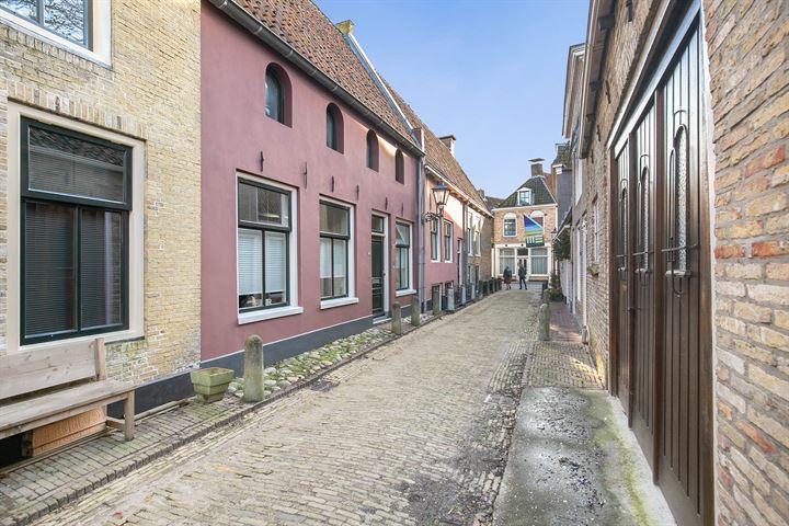 Bekijk foto 38 van Kleine Kerkstraat 7