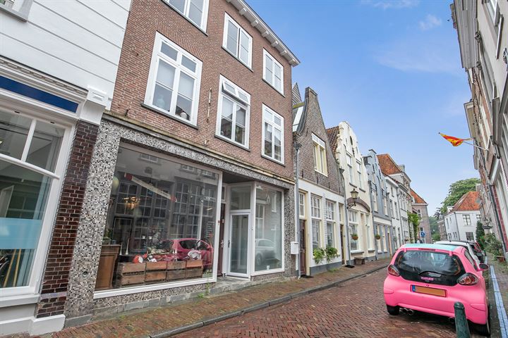 View photo 5 of Hamstraat 16