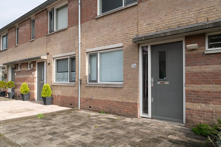 Bekijk foto 3 van Bachstraat 26