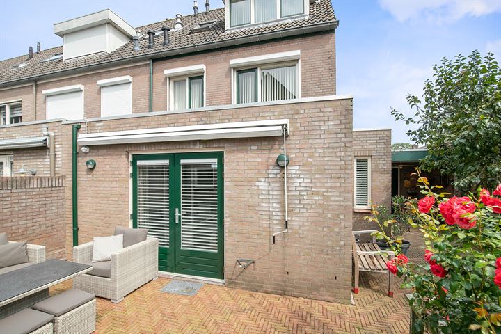 Bekijk foto 30 van Willibrordusstraat 57