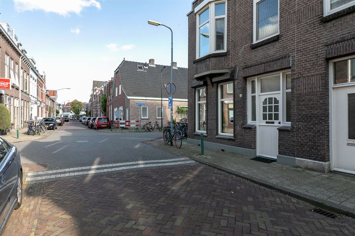 View photo 48 of Grazendonkstraat 14