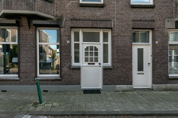 View photo 50 of Grazendonkstraat 14