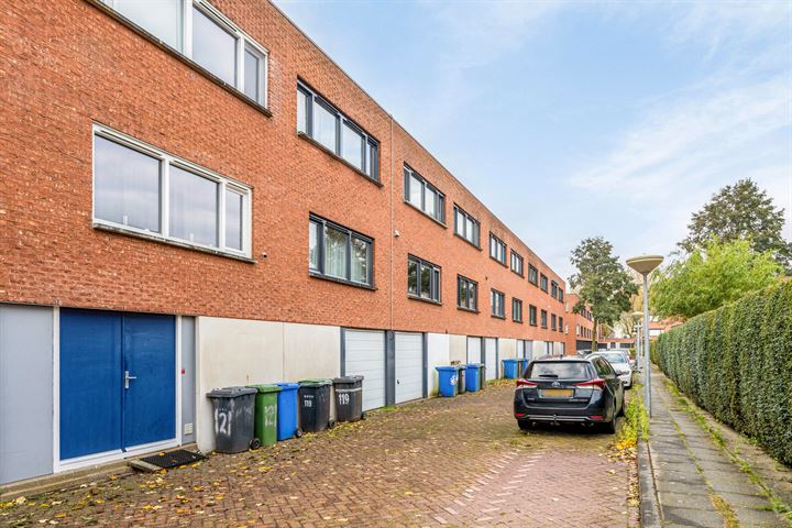 Bekijk foto 35 van Pottenbakkerstraat 117