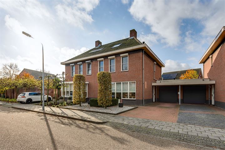 Bekijk foto 37 van Liebetehofstraat 3