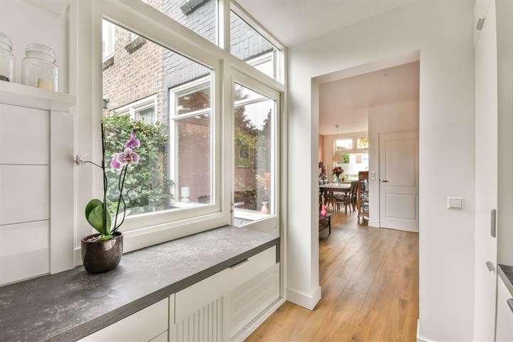 Bekijk foto 10 van Beukenstraat 8