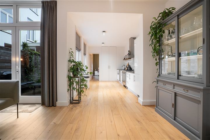 Bekijk foto 19 van Badhuisstraat 42