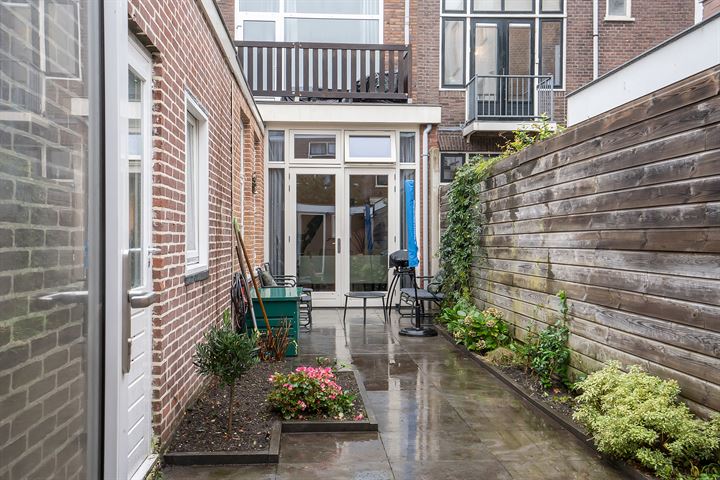 Bekijk foto 39 van Badhuisstraat 42