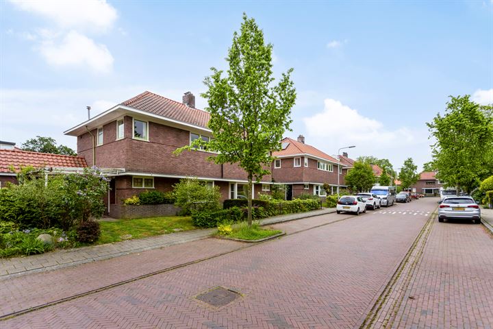 Bekijk foto 4 van Adama van Scheltemastraat 7