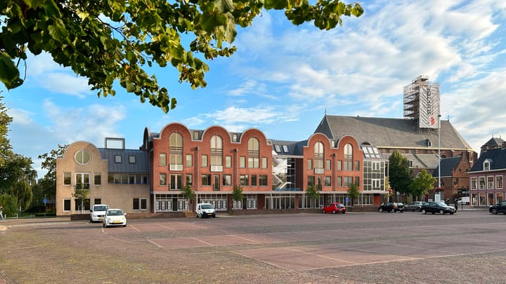 Image of appartement Apartment with shared street entrance