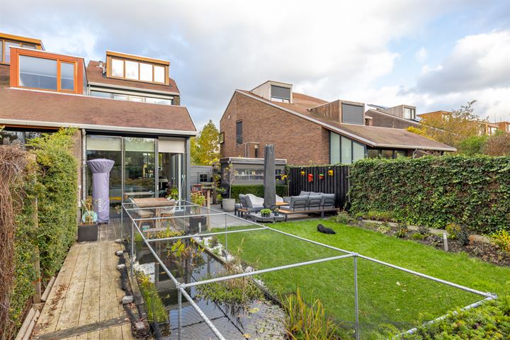 Bekijk foto 40 van Hertshooistraat 7