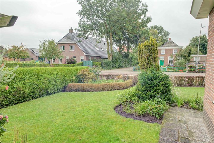 Bekijk foto 27 van Oude Rijksweg 324-A