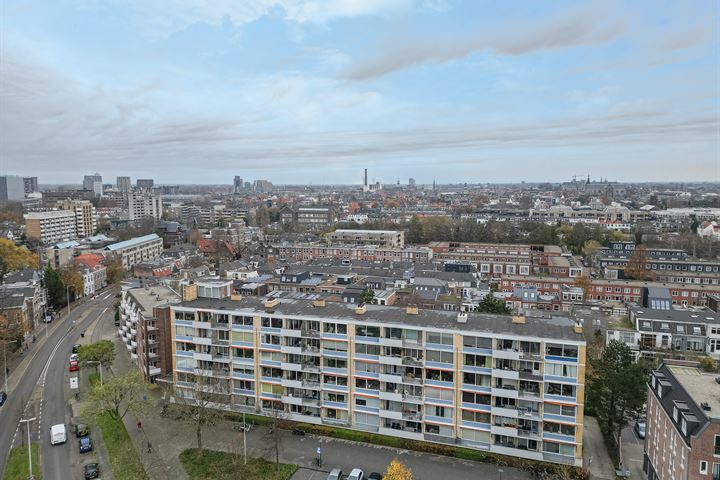 Bekijk foto 30 van Haagweg 90