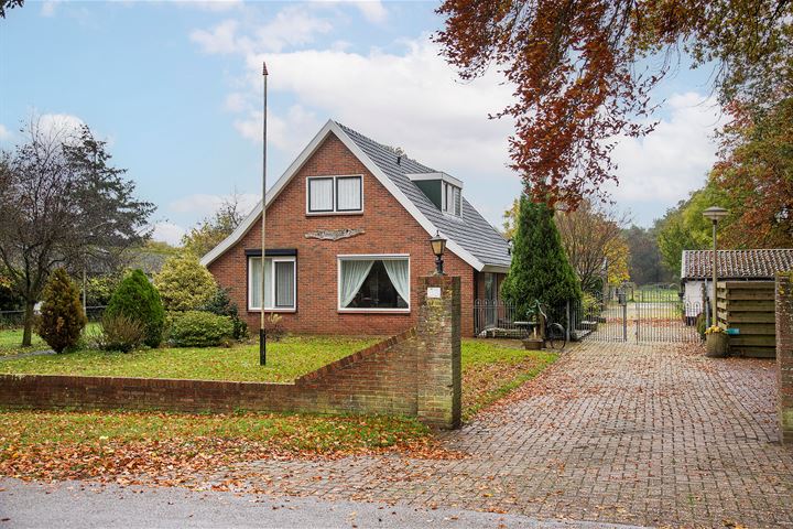 Bekijk foto 1 van Middeldijk 33