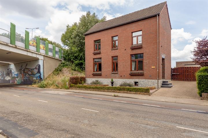 View photo 42 of Stationstraat 71