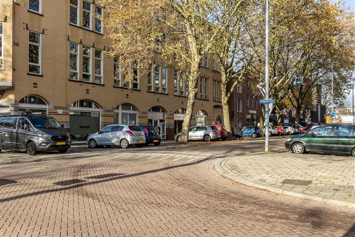 Bekijk foto 36 van Kapelstraat 107