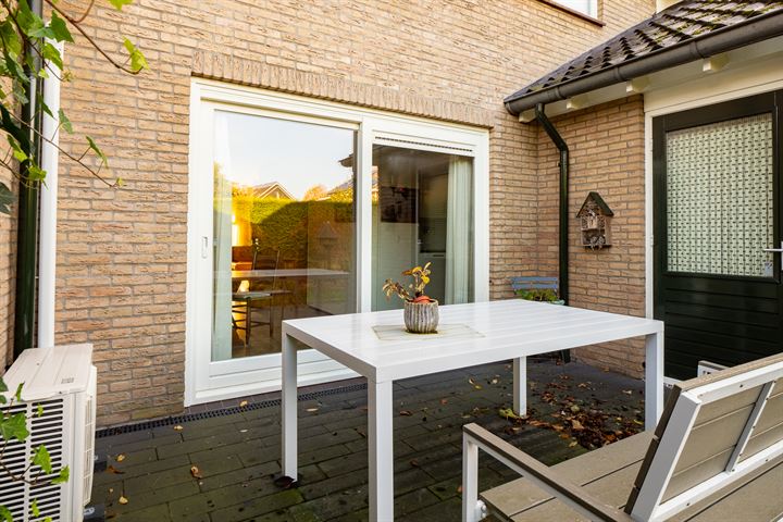 Bekijk foto 31 van Louis Davidsstraat 13