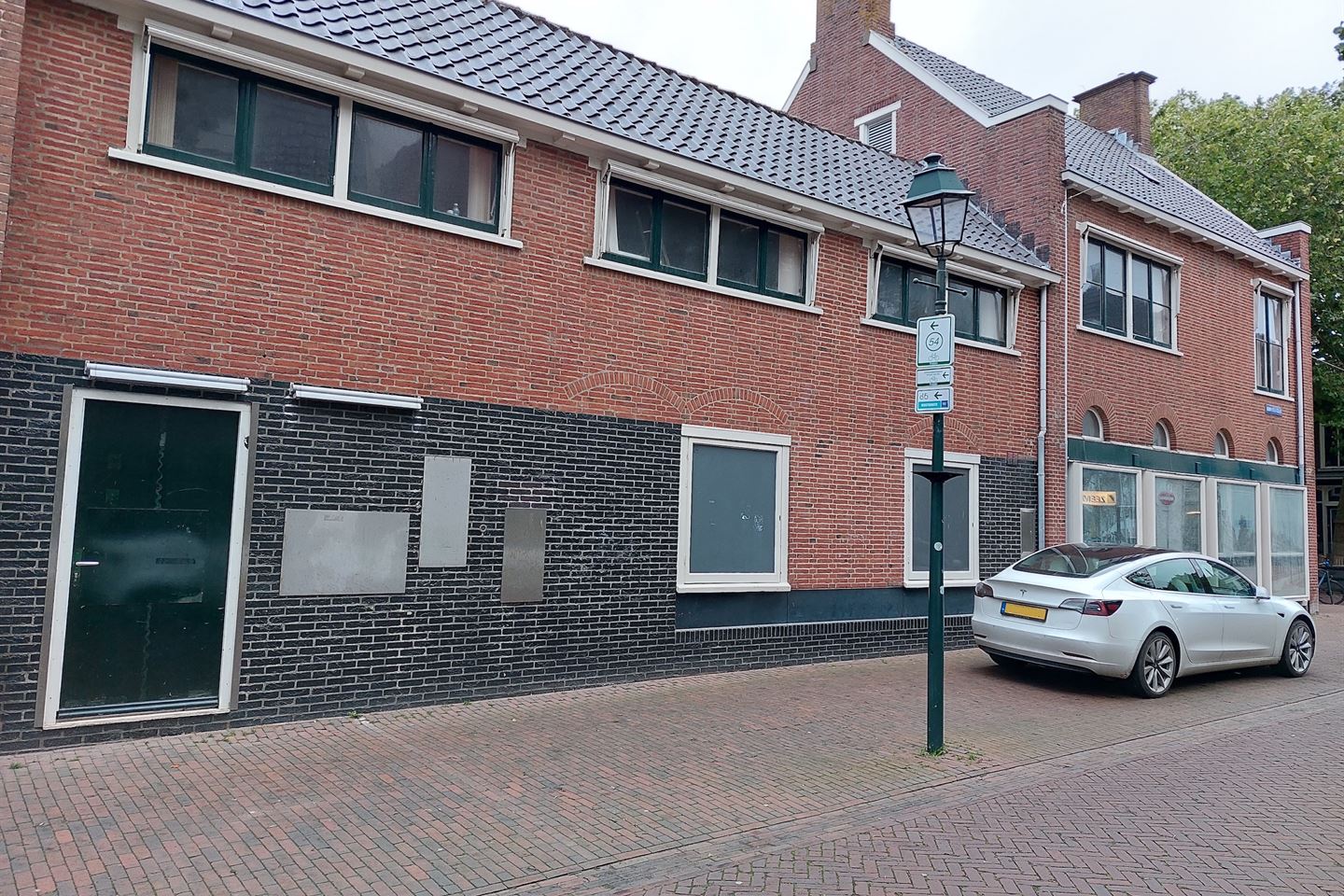 Bekijk foto 2 van Voorstraat 60 B