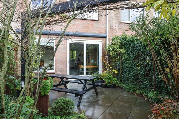 View photo 32 of Sierksmastraat 37