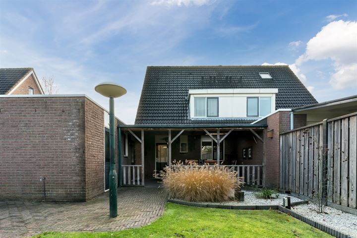 Bekijk foto 47 van Lindenlaan 32