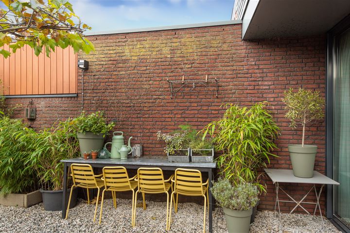 Bekijk foto 43 van Ina Boudierstraat 40