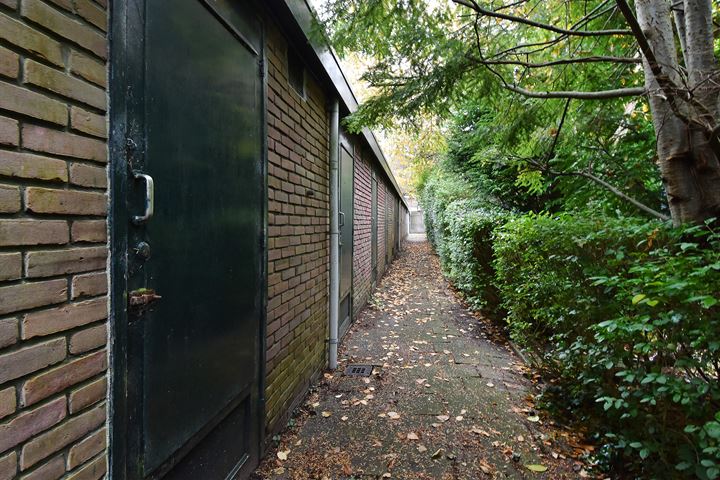 Bekijk foto 32 van Mesdagstraat 44