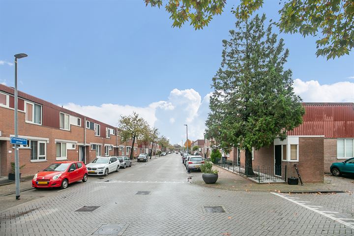 Bekijk foto 22 van Cannenburchstraat 58