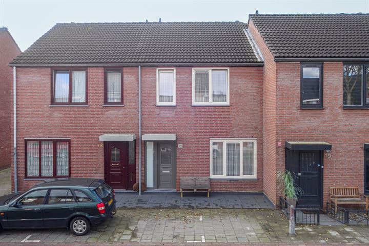 Bekijk foto 1 van Hemelrijksestraat 17