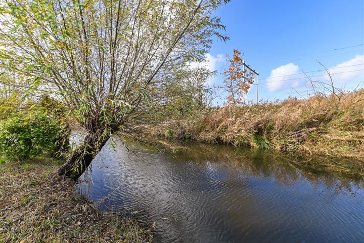 Bekijk foto 24 van Parallelweg 89