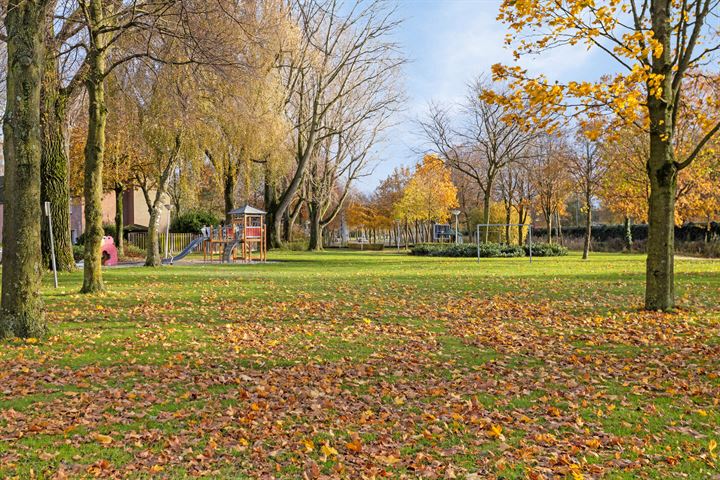 Bekijk foto 3 van Broekakkerseweg 10