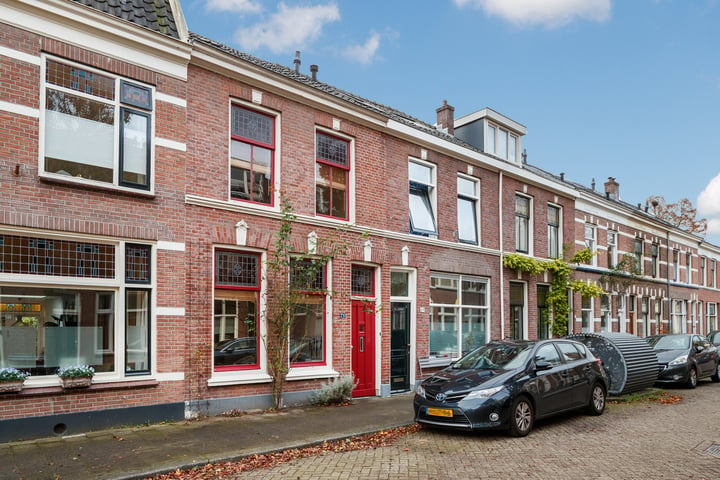 Bekijk foto 1 van Zandhofsestraat 71