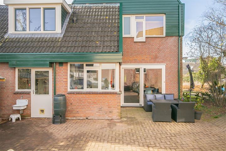 Bekijk foto 37 van Meeuwstraat 12