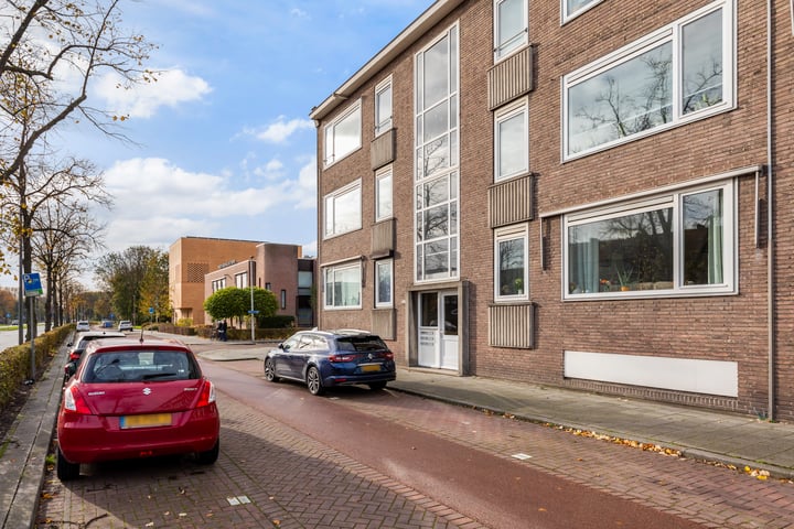 Bekijk foto 1 van Dorpsweg 199-B