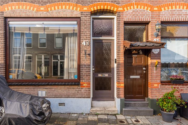 Bekijk foto 33 van Huygensstraat 43