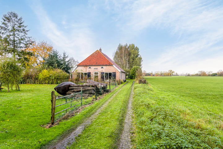 Bekijk foto 4 van Veldweg 17