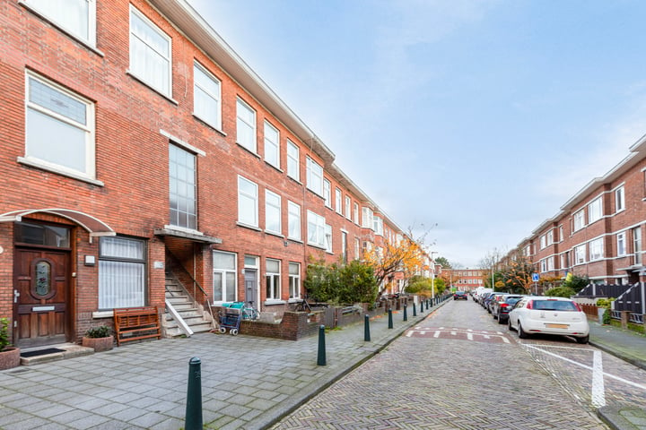 Bekijk foto 2 van Vierhoutenstraat 18