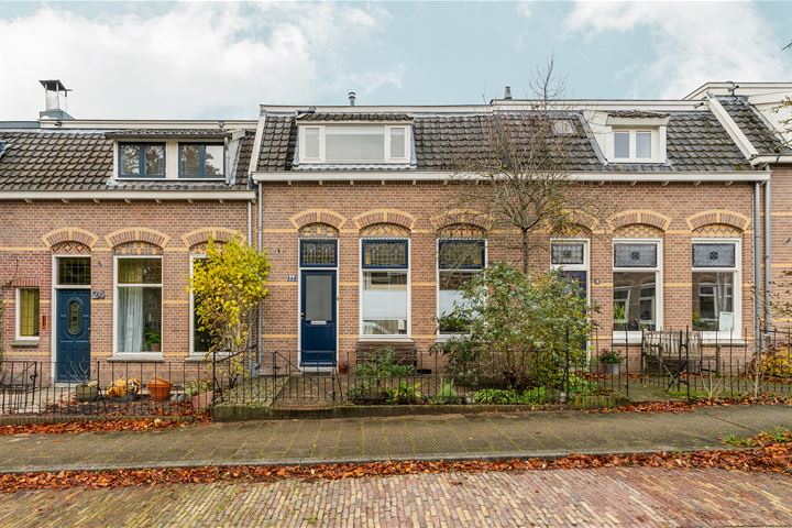 Bekijk foto 1 van Bergansiusstraat 22