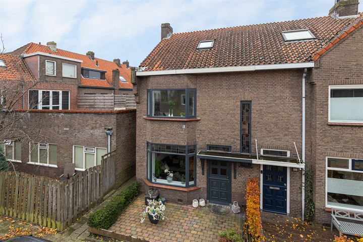 Bekijk foto 1 van Beukstraat 3