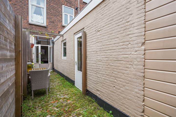 Bekijk foto 12 van Van Marumstraat 31