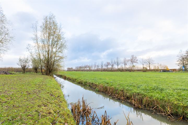 Bekijk foto 6 van Veldensteinlaan