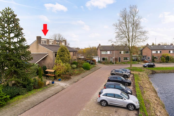 Bekijk foto 3 van Dr. Obe Postmastraat 21