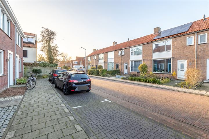 Bekijk foto 4 van Leeuwerikstraat 4